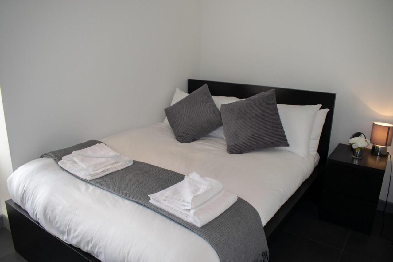 Unique 3 Bedroom Modern Penthouse Appartement EDI
